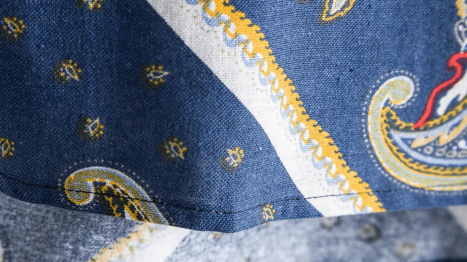 Complicated Pattern Shirts - Image 6